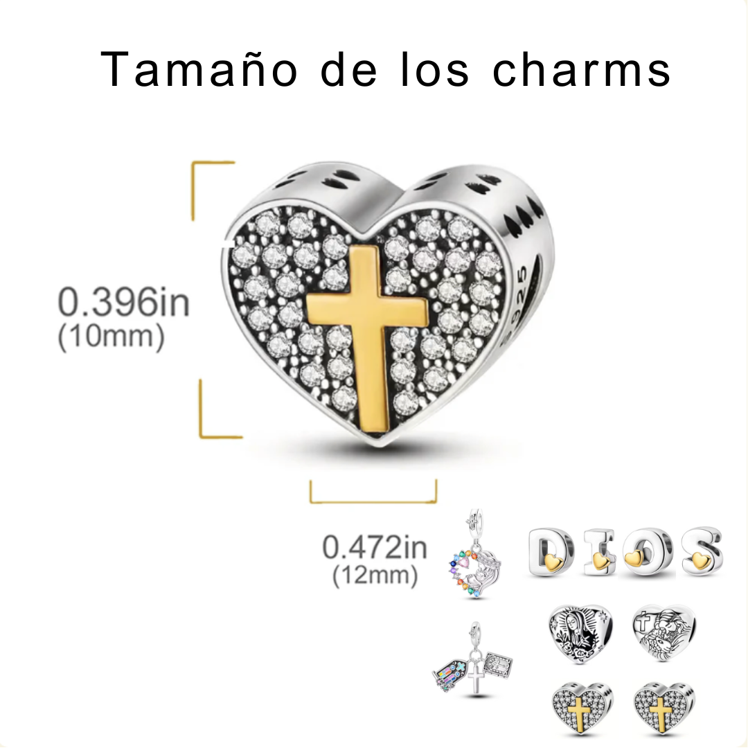 Pulsera con charms religiosos